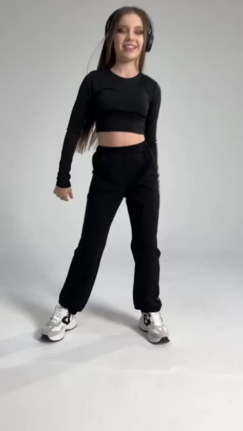 �����
